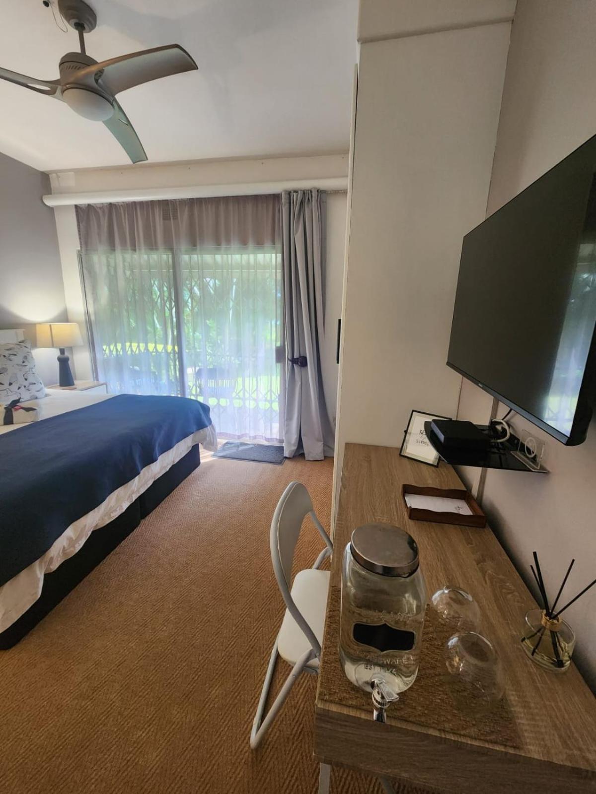 Hillton Manor Guest House Ричардс-Бей Экстерьер фото